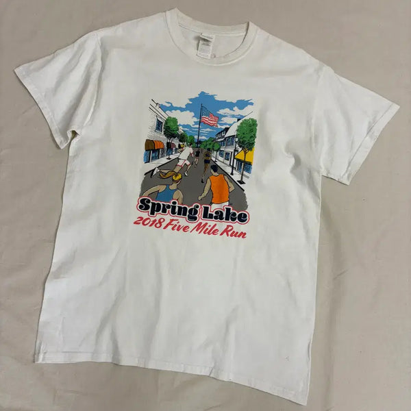 [BUNJANG] Gildan Spring Lake 2018 T-Shirt / Gildan 길단 스프링 레이크 2018 반팔티셔츠 M
