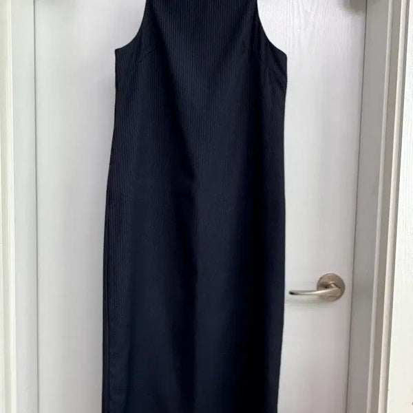 [BUNJANG] Latrou Navy Stripe Spaghetti Strap Maxi Dress / 라트로우 네이비 스트라이프 끈 나시 원피스