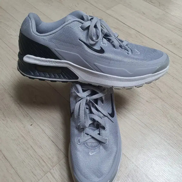 [BUNJANG] Nike Air Max Sneakers Size 280 / 280 나이키 에어맥스 운동화 스니커즈 280사이즈 새것느낌
