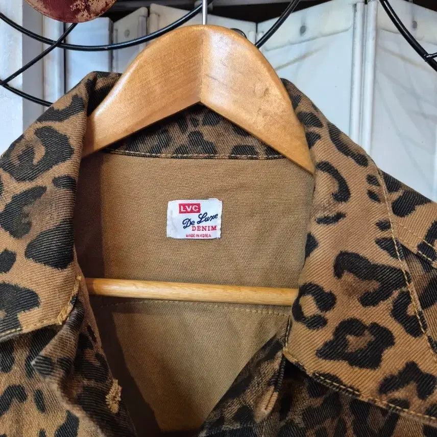 [BUNJANG] LVC Denim Leopard Jacket / LVC 데님 레오파드 자켓95    100