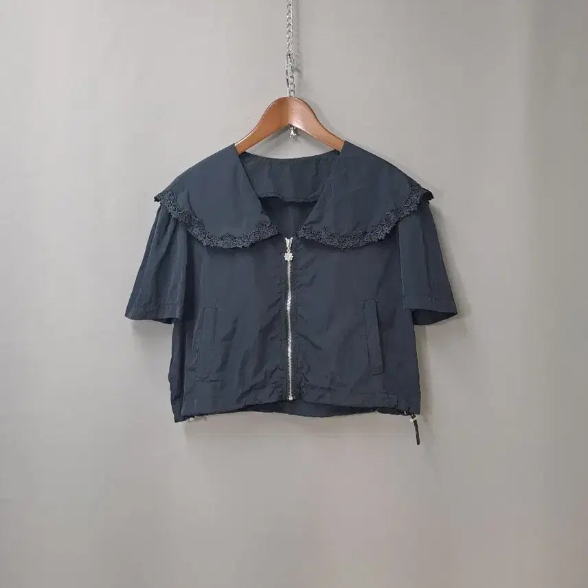 [BUNJANG] Seracare Button Crop Windbreaker Zip-up / 세라카라 버튼 크롭 바람막이 집업