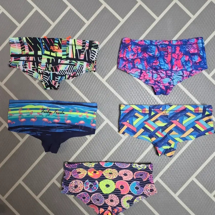 [BUNJANG] Funky Trunks Short Boxer Swimsuit Set (5 Pieces) / 펑키트렁크 숏사각 수영복 5종