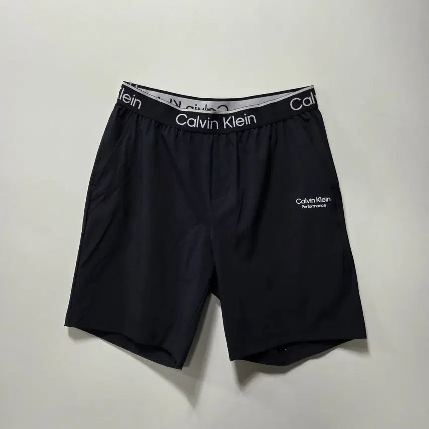 [BUNJANG] Calvin Klein Performance Black Functional Shorts M / 캘빈클라인 퍼포먼스 블랙 기능성 반바지 M 26081018