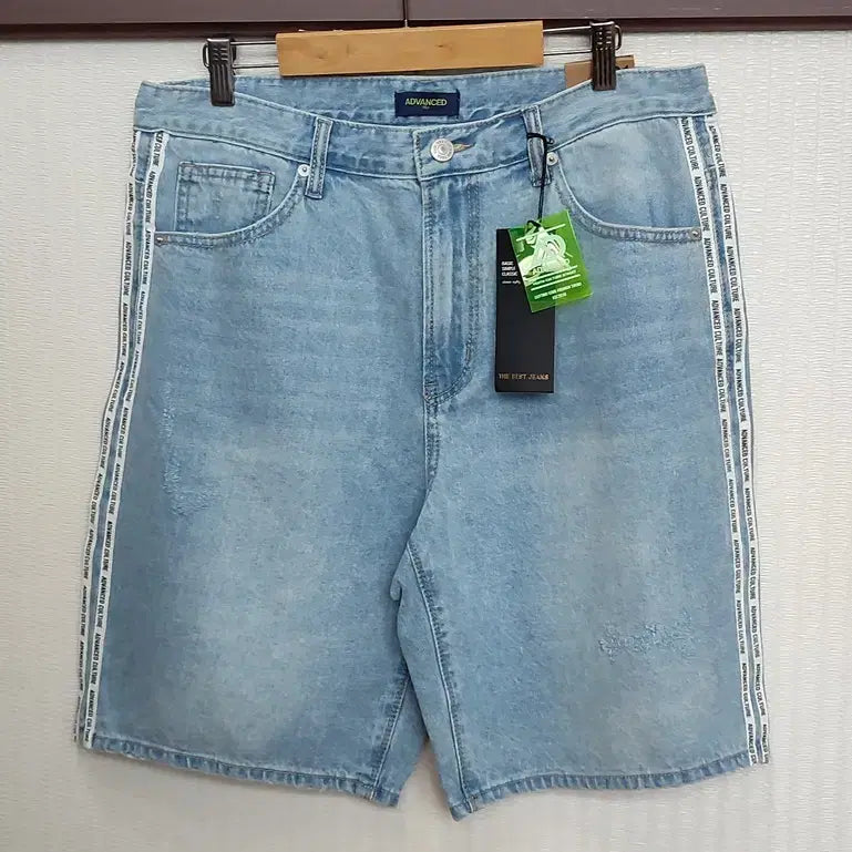 [BUNJANG] Men's Distressed Light Indigo Denim Shorts (Size 32) / 새옷 청반바지32 구제 남성 여름 데님 반바지 디스트로이드
