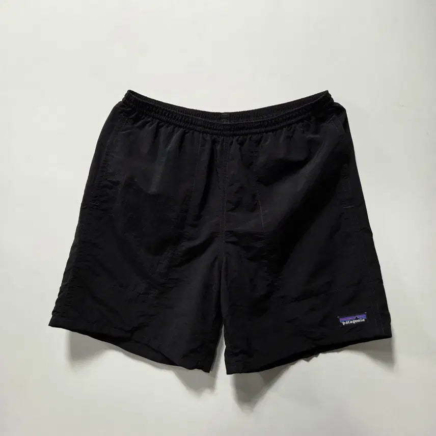 [BUNJANG] Patagonia Small Logo Nylon Shorts XS / 파타고니아 블랙 스몰로고 나일론 반바지 XS 26081020