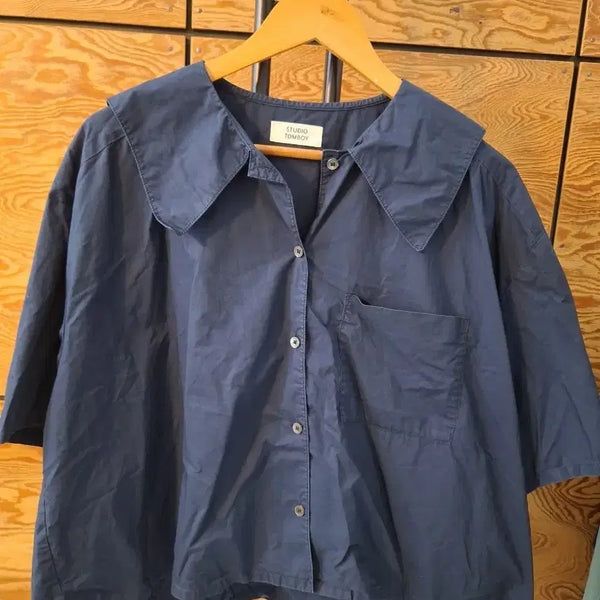 [BUNJANG] Studio Tomboy Navy Big Collar Shirt / 스튜디오 톰보이 셔츠 네이비