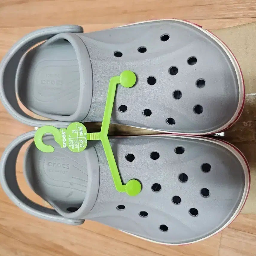 [BUNJANG] Crocs Women's Sandals/Slippers Grey Size 235 (EUR 37-38) / 정품 크록스(croos)여성 슬리퍼