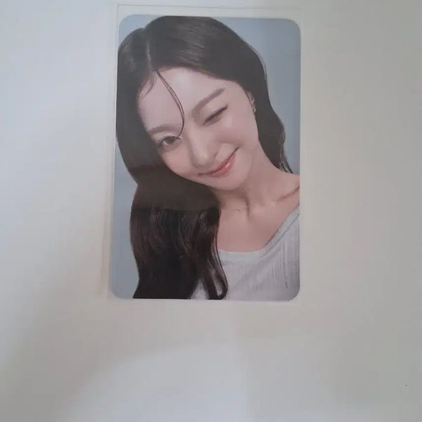 [BUNJANG] fromis_9 Lee Nagyung Doctor G Photocard / 프로미스나인 이나경 닥터지 포토카드