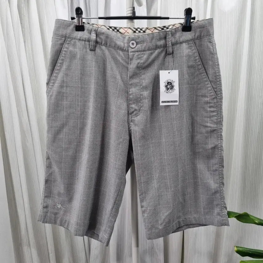 [BUNJANG] Burberry Glen Check Embroidered Logo Shorts / 버버리 코리아 정품 글렌체크 자수 로고 반바지 2283