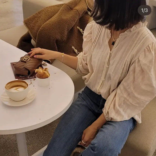 [BUNJANG] V-Neck Long-Sleeve Blouse - Yogurt Color / 요구르트색 브이넥 긴팔 블라우스