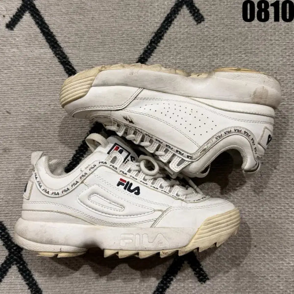 [BUNJANG] Fila Disruptor 2 White Sneakers 230mm / 휠라 디스럽터2 흰색 운동화 230