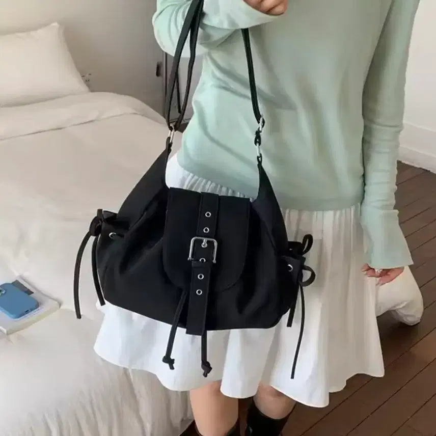 [BUNJANG] Black Shoulder Bag Y2K Casual Vintage / 블랙 숄더백 / 데일리 캐주얼 러블리 빈티지 유니크 y2k