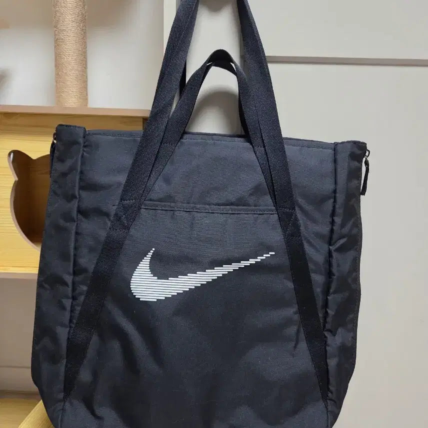 [BUNJANG] Nike Gym Duffle Bag (28L) / 나이키 짐 토드백(28L)