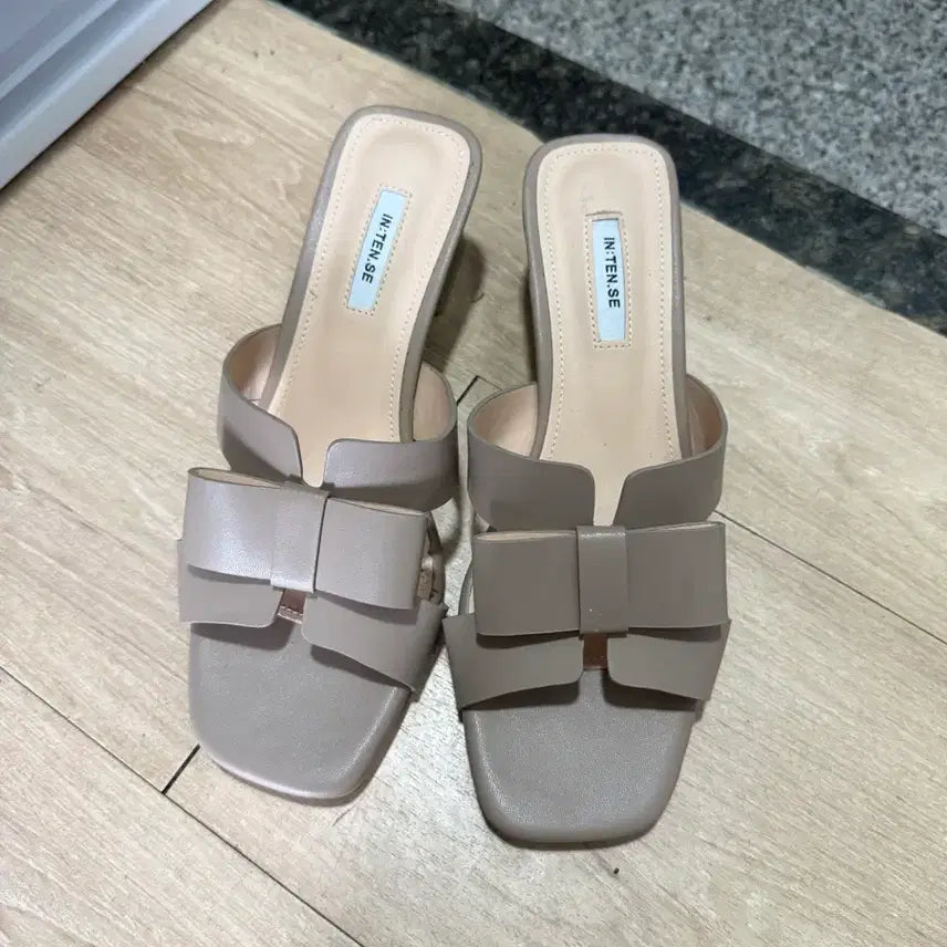 [BUNJANG] Elcanto Ribbon Sandals (245) / 엘칸토 리본 샌들 (실제5만원대 판매중)