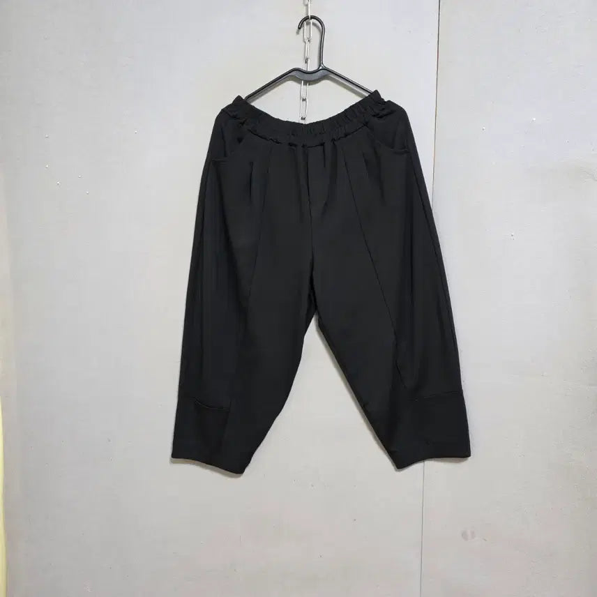 [BUNJANG] Ashley Store Women's Relaxed Fit Trousers Black / 편안하고 핏이쁜 바지 FF  n8151