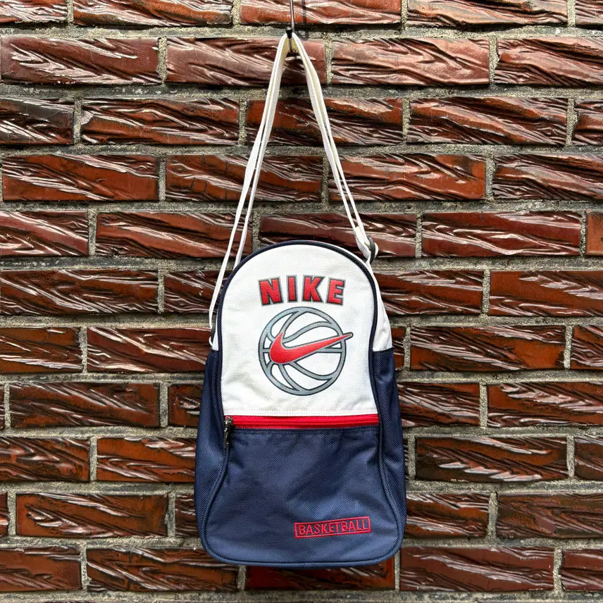 [BUNJANG] 90's Nike Basketball Bag / 90's 나이키 바스켓볼 백 21 x 22 x 16