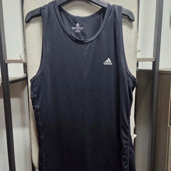 [BUNJANG] Adidas Sleeveless T-Shirt Black / 아디다스 민소매 티셔츠 블랙