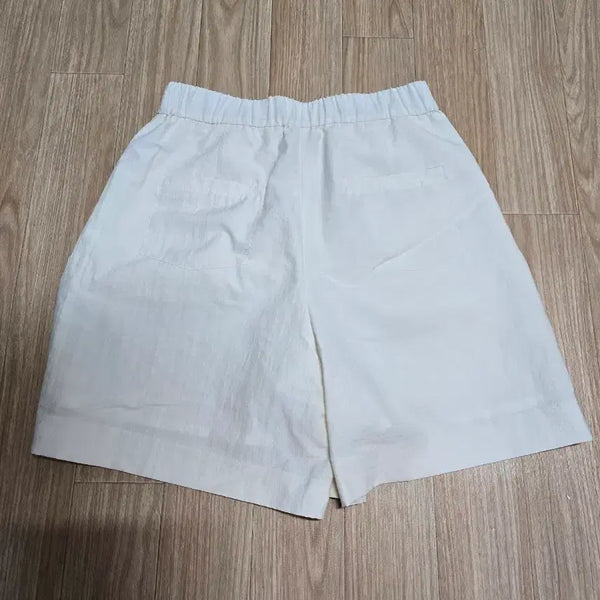 [BUNJANG] Mixxo Ivory Shorts Size 26 / (새상품) 미쏘 반바지 26