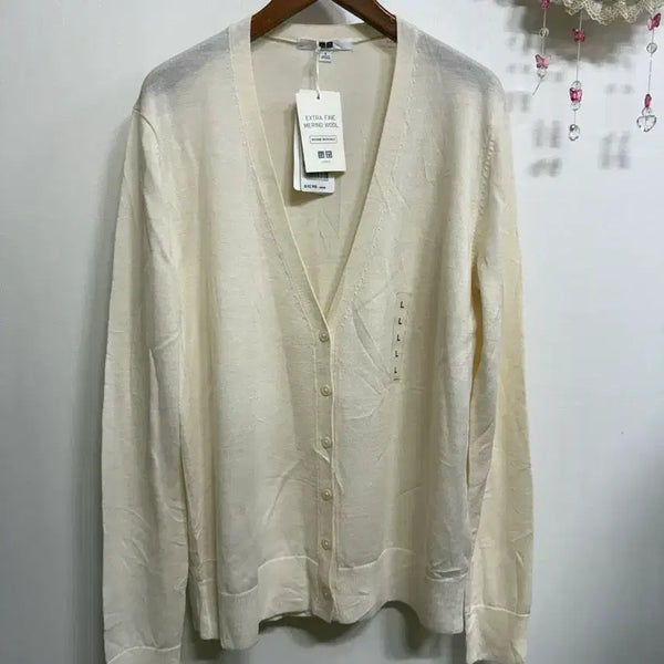 [BUNJANG] Uniqlo Extra Fine Merino Wool 100% Cardigan / 수입 일본판유니클로엑스트라파인메리노울100%가디건