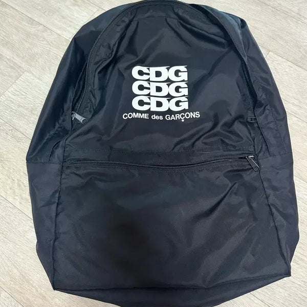 [BUNJANG] Comme des Garçons CDG Logo Backpack Black / 꼼데가르송 CDG 로고 백팩 블랙 가방 백팩