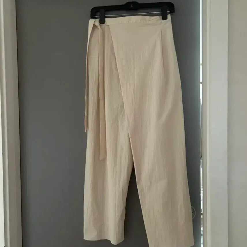 [BUNJANG] ZARA Beige Wrap Wide Pants / 자라 베이지 랩 와이드 팬츠