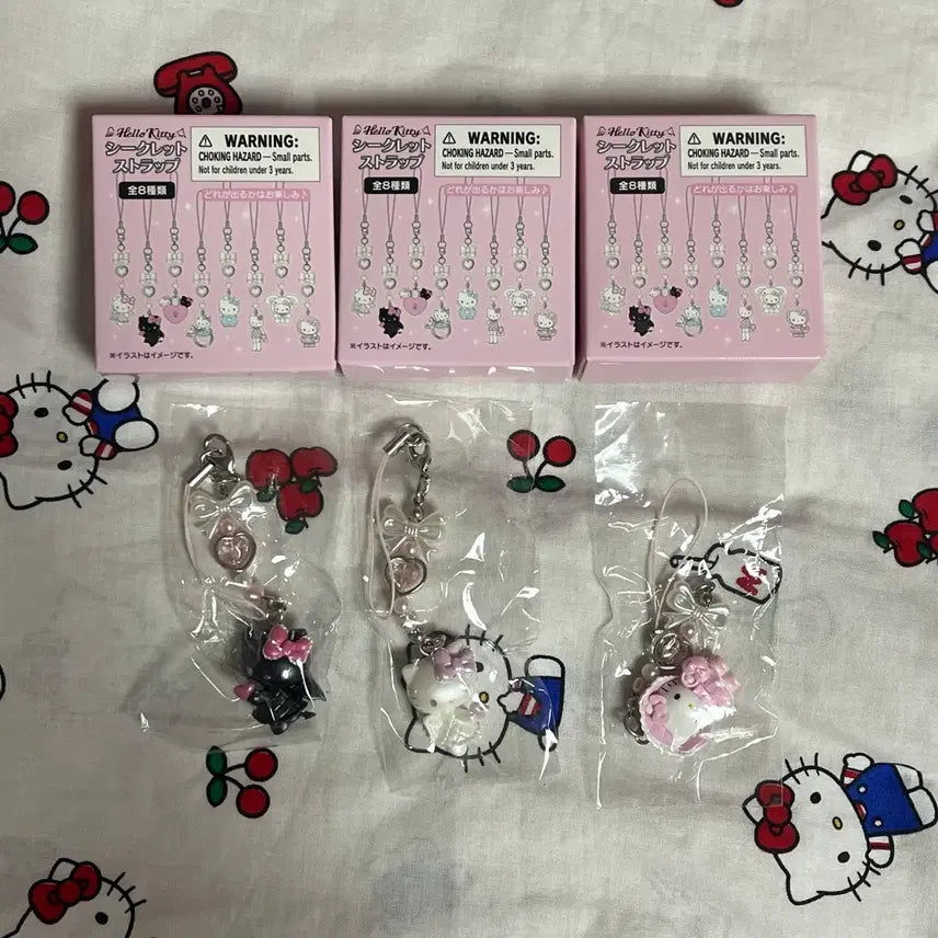 [BUNJANG] Sanrio Hello Kitty Angel & Devil Secret Strap Keychain Figure Set / 헬로키티 천사와 악마 시크립 스트랩 천사 악마 노바라 산리오 키티 키링 피규어