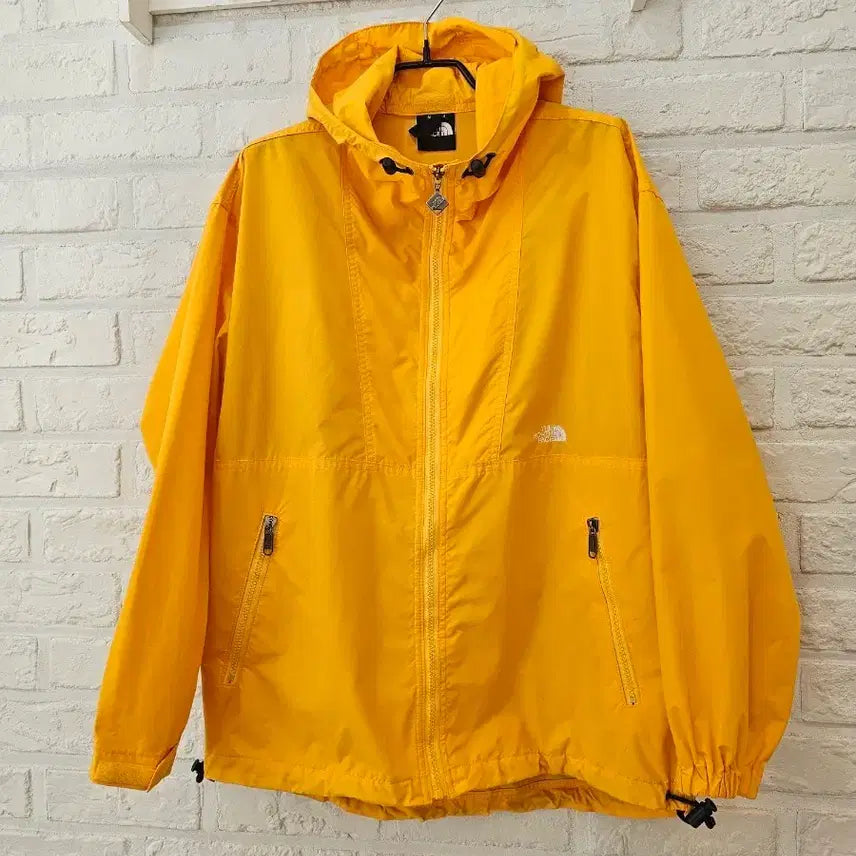 [BUNJANG] The North Face Men's Windbreaker Jacket - Yellow (M) / 일본 노스페이스 MEN'S  M 바람막이