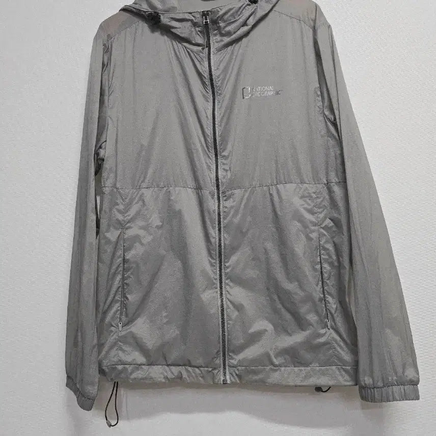 [BUNJANG] National Geographic Grey Windbreaker Jumper / 내셔널지오그래픽 바람막이 점퍼 그레이