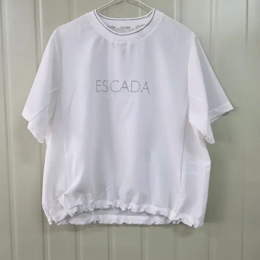 [BUNJANG] Escada White Label Short Sleeve T-Shirt - Size M (95) / 에스카다 화이트라벨 반팔 티셔츠 M(95)