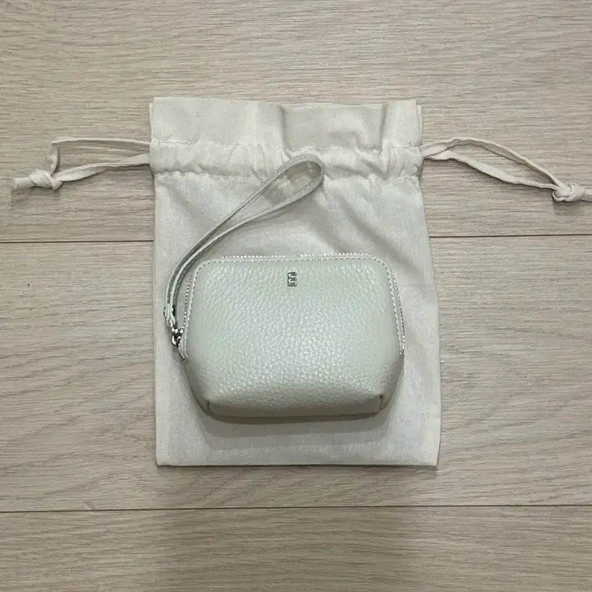 [BUNJANG] Minitmute M Pouch Wallet / 미닛뮤트 M POUCH WALLET