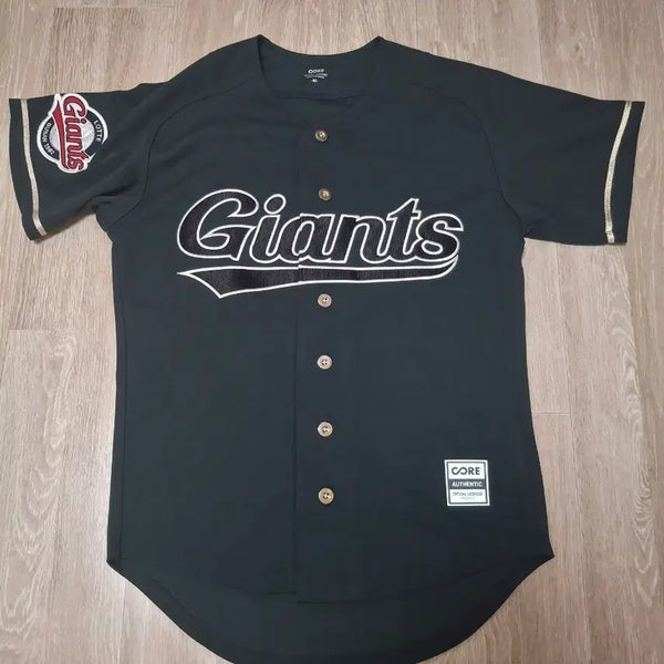 [BUNJANG] Lotte Giants 2022 Military Core Authentic Green No-Marking Size 85 Jersey / 롯데자이언츠 22밀리터리 코어 어센틱 진녹 노마킹 85사이즈 유니폼