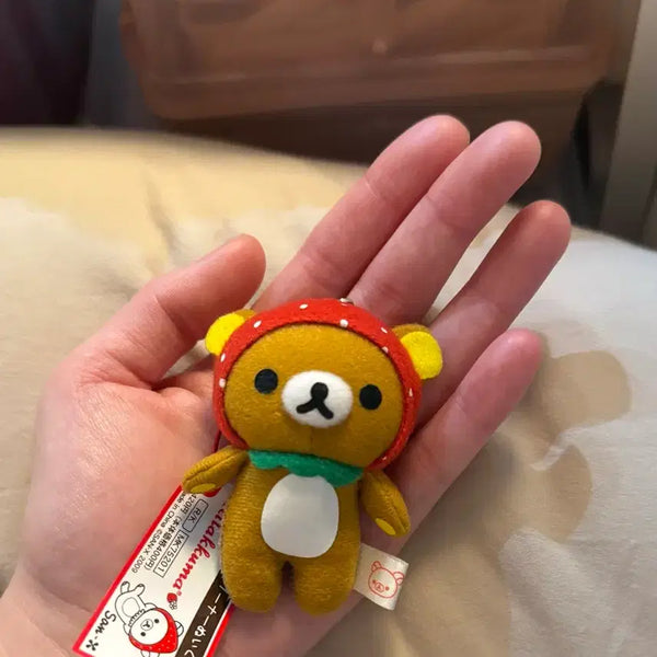 [BUNJANG] Rilakkuma 2009 Strawberry Mini Cleaner Charm / 2009 고전 리락쿠마 딸기 키링 초미니 클리너 새상품