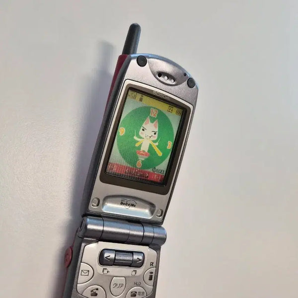 [BUNJANG] Dokodemo Issyo Toro Y2K Mock-up Phone / 일본 고전 도코데모잇쇼 토로 y2k 도코모 일본 핸드폰 모형폰 목업폰