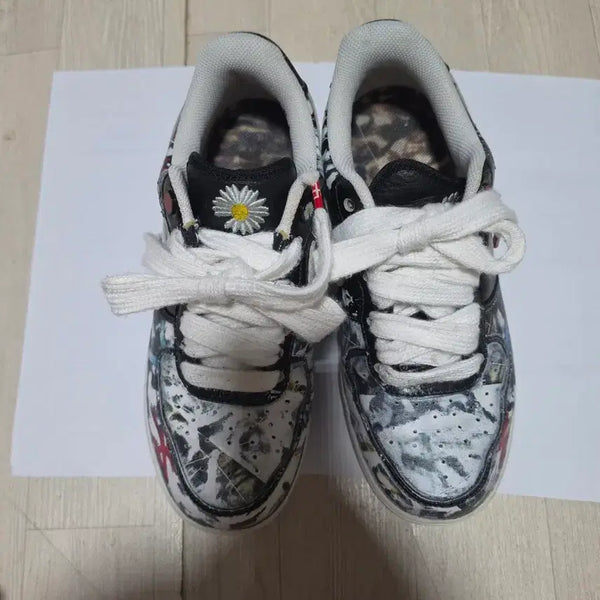 [BUNJANG] Nike Air Force 1 Daisy Custom Sneakers / 나이키 에어포스 1 데이지 커스텀 스니커즈