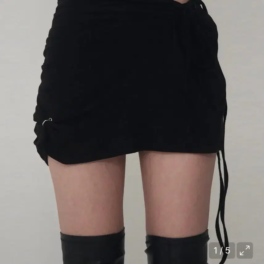 [BUNJANG] Etoiseme Drape Mini Skirt Black / 에트오소메 드레이프 미니스커트