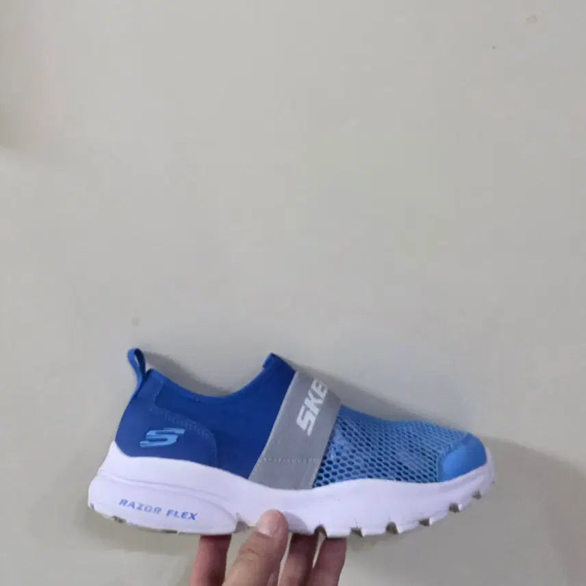 [BUNJANG] Skechers Laserflex Bending Slip-On Light Blue Mint / [230] 스케처스 레이저플랙스 밴딩슬립온 라이트블루민트ㅡ단종매물,최저가