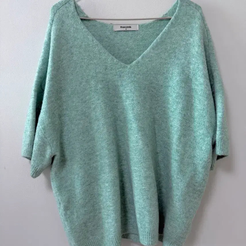 [BUNJANG] 8seconds Mint Green V-Neck Short Sleeve Knit (M) / 8seconds 에잇세컨즈 민트그린 브이넥 반팔니트 90(M)
