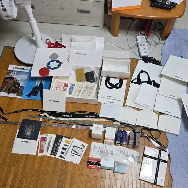 [BUNJANG] Montblanc Bram Stoker Note Fountain Pen Ink & Elixir Perfume Orange Blossom / MONTBLANC 몽블랑 브람 스토커 노트 만년필잉크 르누아르 엘릭서퍼퓸 오렌지 판매합니다 서비스있음