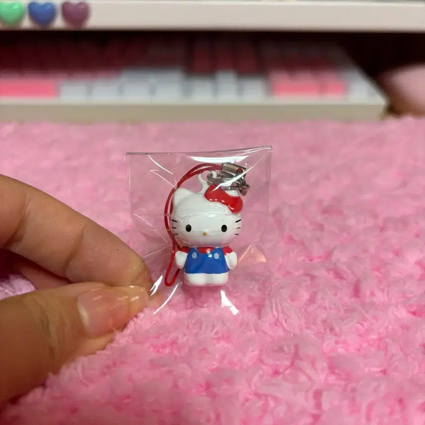 [BUNJANG] Sanrio Hello Kitty Bell Charm / 헬로키티 방울키링