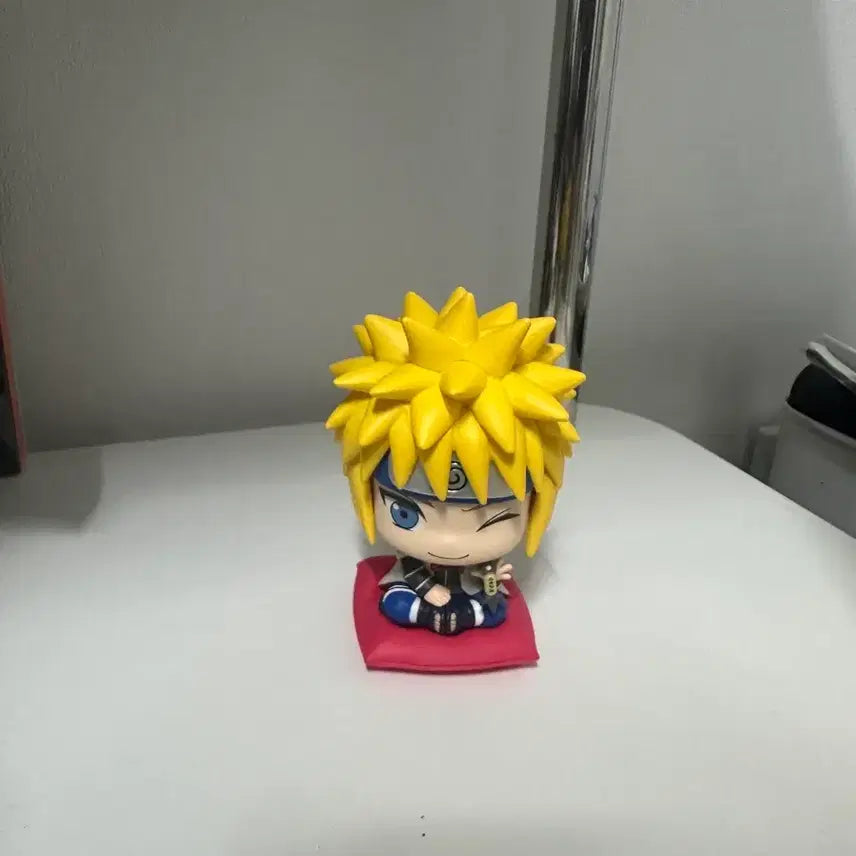 [BUNJANG] EAKI Minato Sitting Figure (Unsealed) / 최저가) EAKI 앉아있는 미나토 피규어 개봉