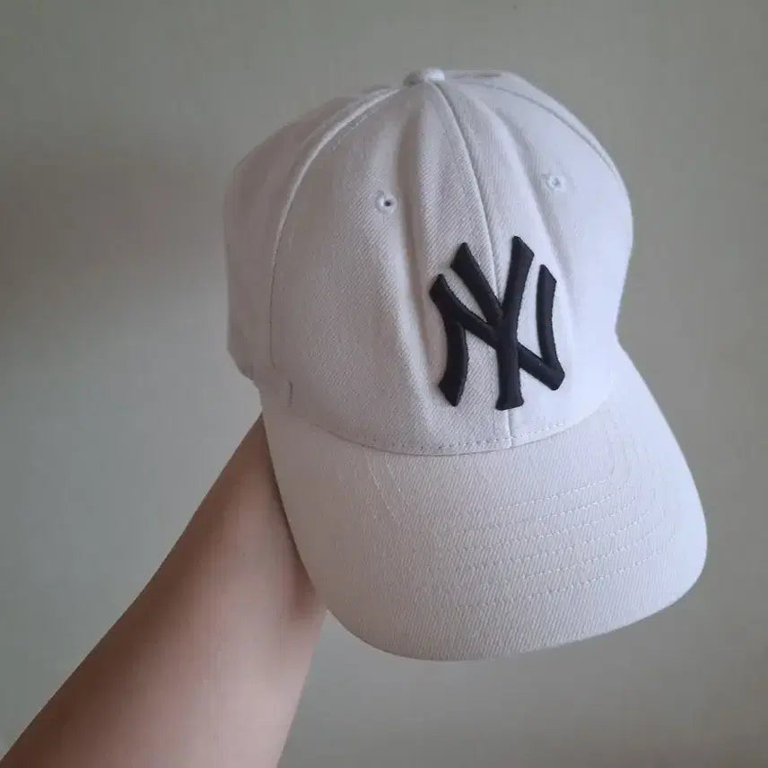 [BUNJANG] MLB New York Yankees Ball Cap White / MLB 볼캡 화이트