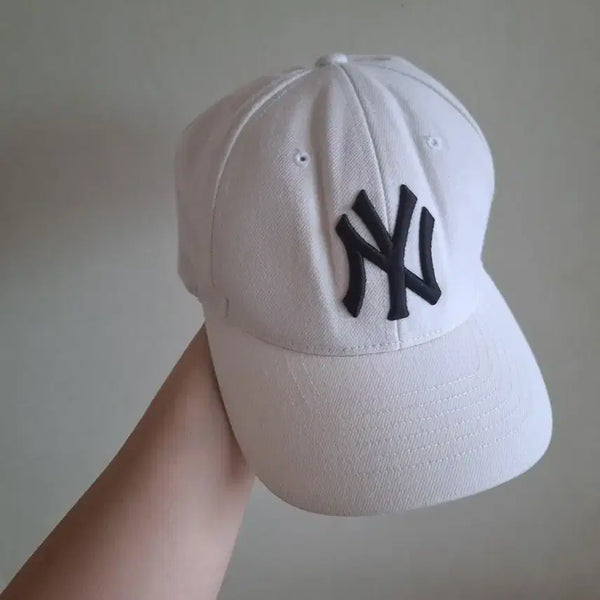 [BUNJANG] MLB New York Yankees Ball Cap White / MLB 볼캡 화이트
