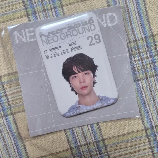 [BUNJANG] NCT 127 Neo Ground Johnny ID Can Badge / NCT127 네오 그라운드 ID 캔뱃지 쟈니 Neo ground