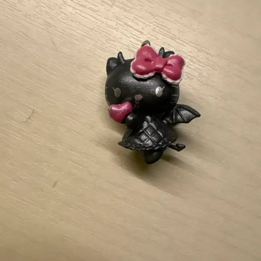 [BUNJANG] Hello Kitty Charm / 키티키링(할인)