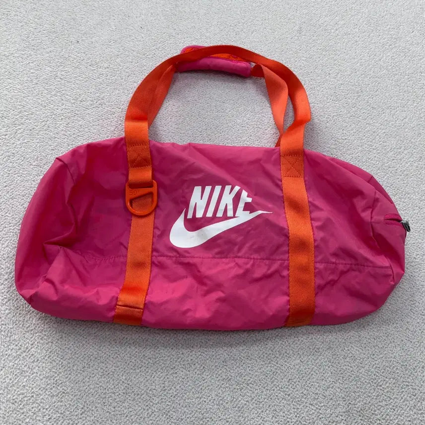 [BUNJANG] Nike Logo Printing Nylon Duffle Bag / F 나이키 로고 프린팅 나일론 더플백 0618E