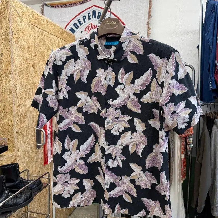 [BUNJANG] Tori Richard Hawaiian Short Sleeve Shirt Flower Pattern / MADE IN HAWAII 플라워 패턴 하와이안 반팔 셔츠