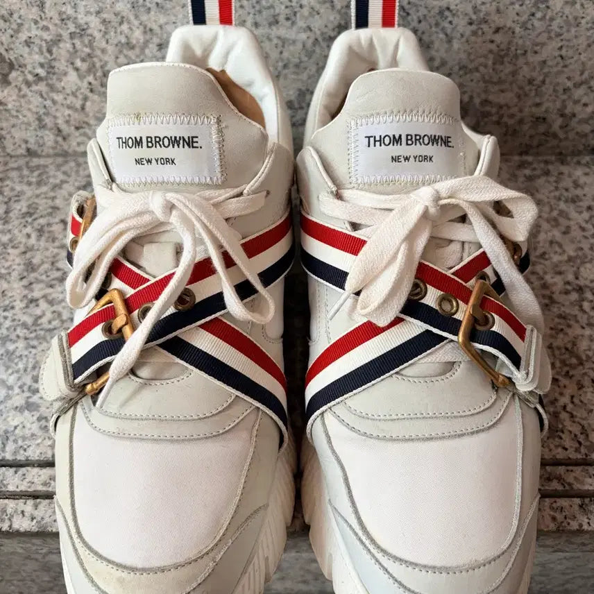 [BUNJANG] Thom Browne Tricolor Stripe Strap Sneakers Size 9 / 톰브라운/삼선스트랩스니커즈/9