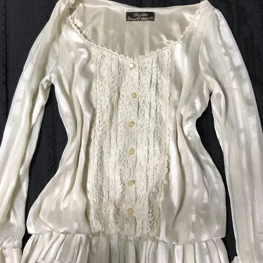 [BUNJANG] Rosita Vintage Blouse / 로지타 빈티지 블라우스