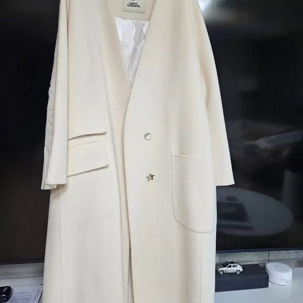 [BUNJANG] Lucky Chouette Wool Coat / 럭키슈에트 코트