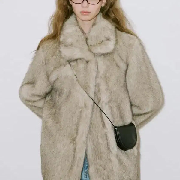 [BUNJANG] Sino Heavy Mix Fur Jacket Ash Brown / 시눈 헤비 믹스 퍼 자켓 애쉬 브라운시눈 헤비믹스퍼자켓애쉬브라운강자매라두나드오브황언니